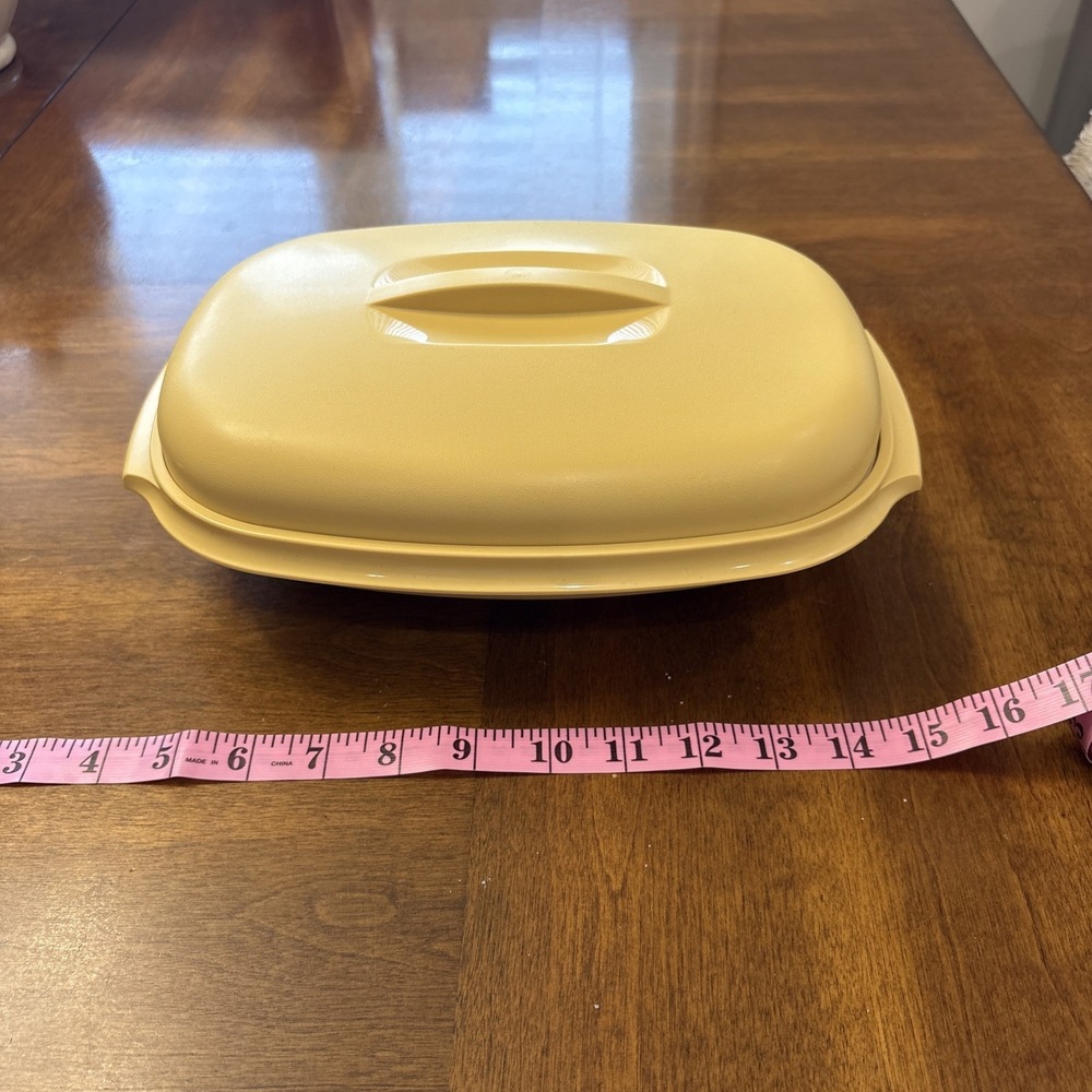 Vintage Tupperware Yellow Oblong Oval Casserole Dish Bowl Strainer w/Lid&divider